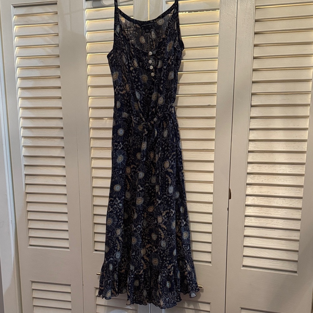Elegant Navy Banana Republic Floral Dress